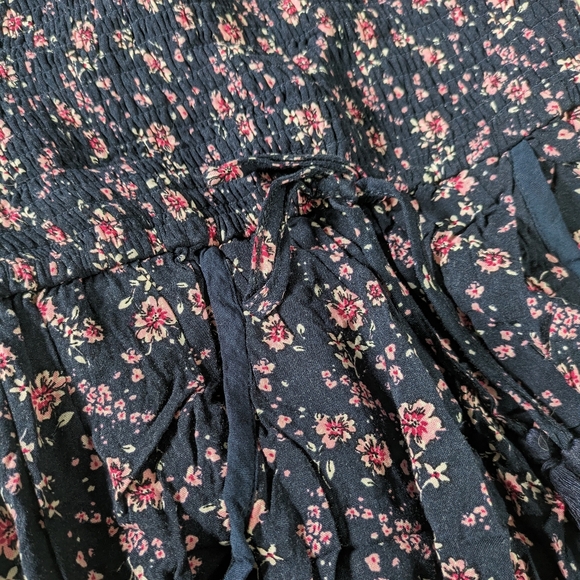 Xhilaration Blue and Pink Floral Print Smock Romper - Picture 4 of 4